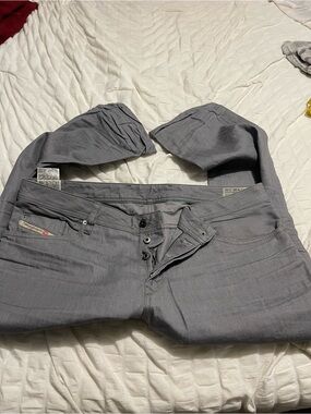 New DIESEL JEANS SIZE 38/32